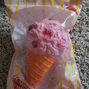 Kiibru ice cream squishy